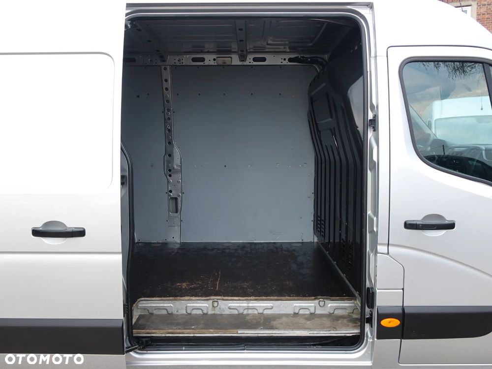 Renault Master L3H2 Bliźniak Podwójne Koła Tylne - 18