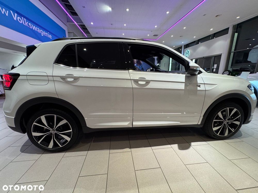 Volkswagen T-Cross - 18