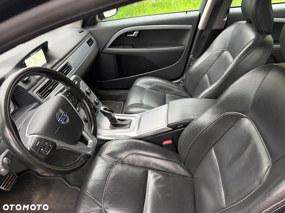 Volvo V70 D3 Geartronic Kinetic - 14