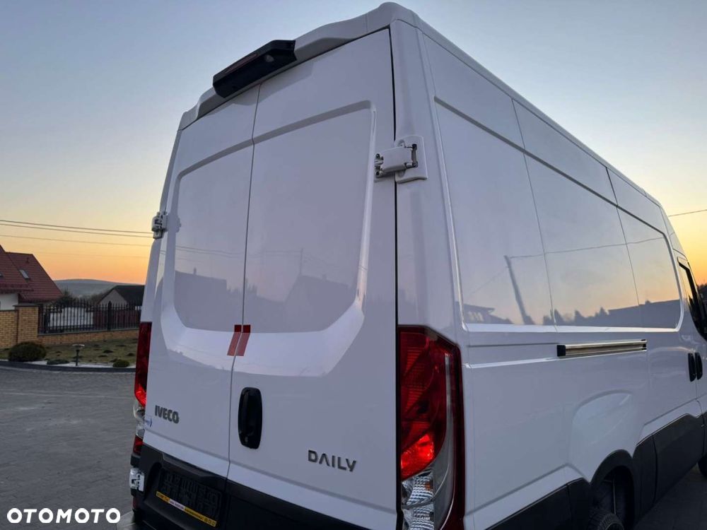 Iveco Sprowadzony Zarejstrowany na blizniakach 35C15 - 8