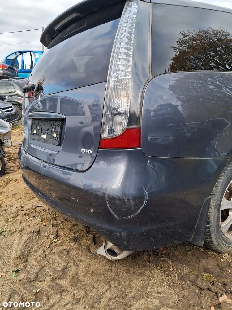 Mitsubishi grandis 06 zderzak tylni A72A - 3
