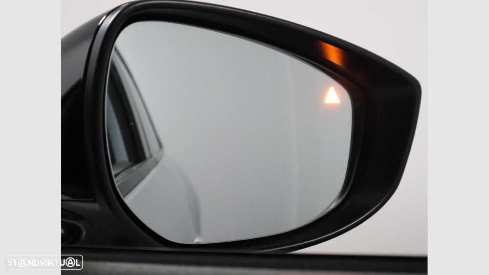 Mazda MX-30 e-SKYACTIV Makoto Urban Expression - 12