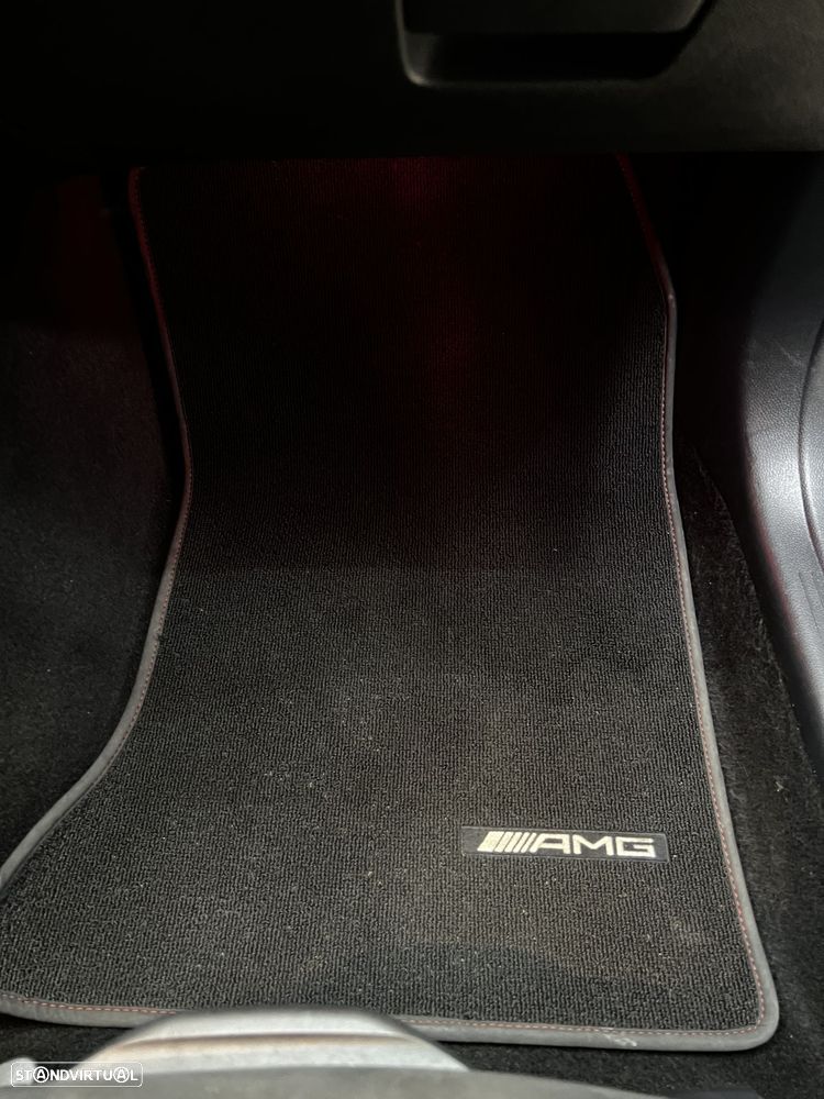 Mercedes-Benz CLA 180 AMG Line - 31