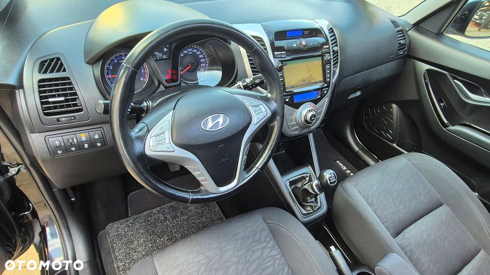 Hyundai ix20 1.6 Premium - 20