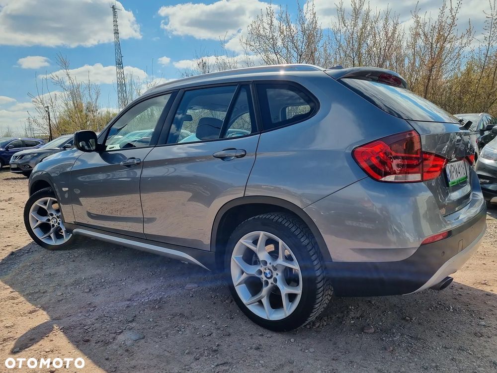 BMW X1 sDrive18i Sport Line - 9