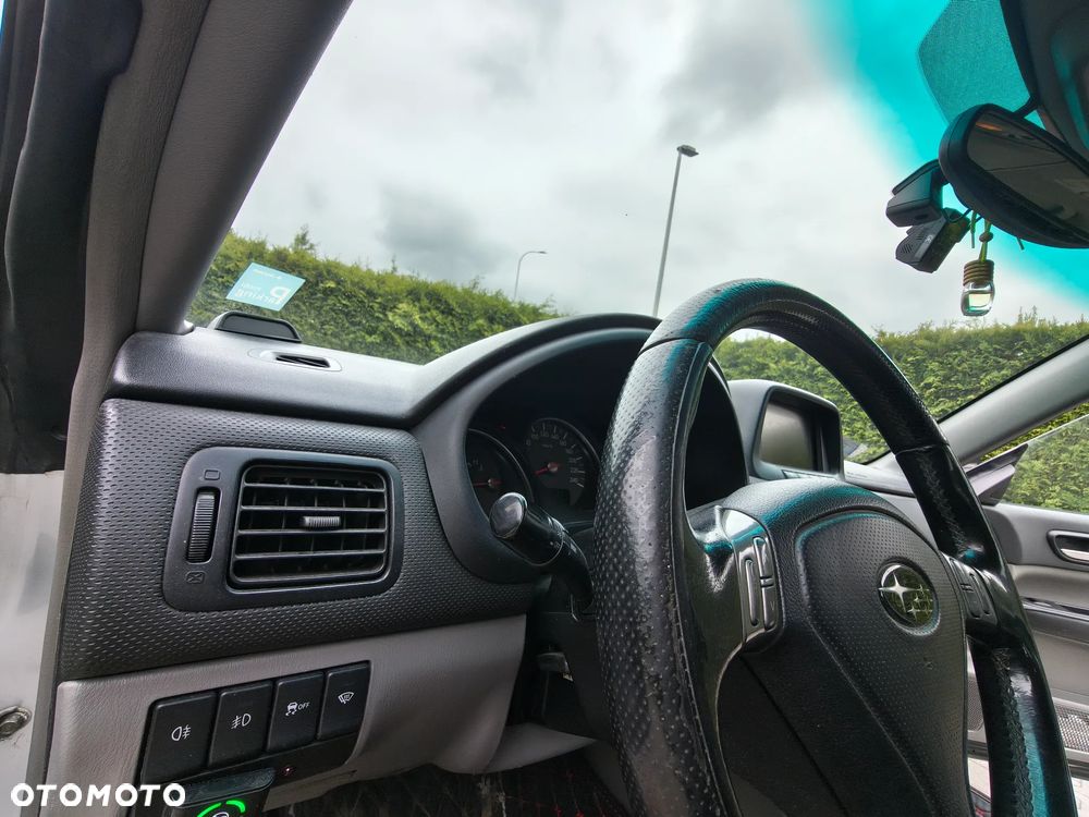 Subaru Forester 2.5 XT BAS - 21
