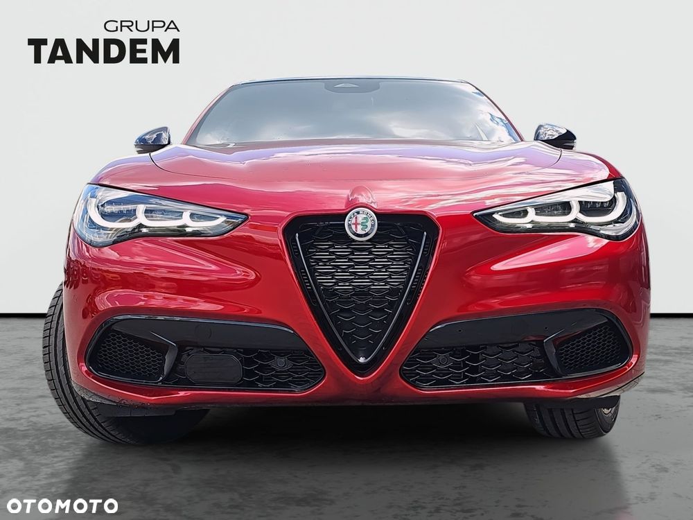 Alfa Romeo Stelvio - 2