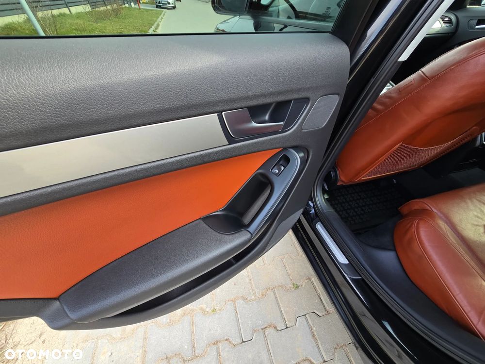 Audi A4 Avant 2.0 TDI - 31