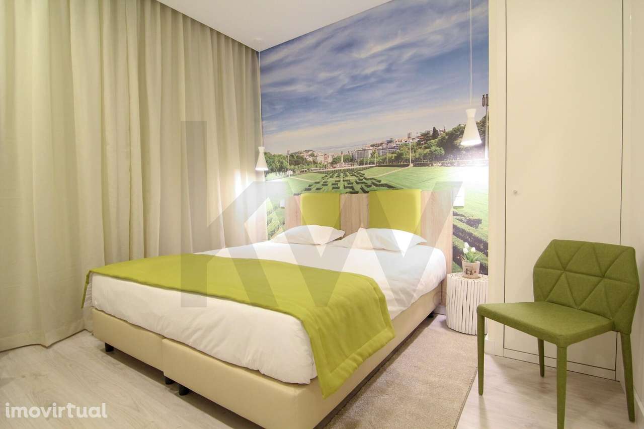 Venda de 2 Apartamentos renovados ao Marquês de Pombal - Lisboa - Grande imagem: 2/18