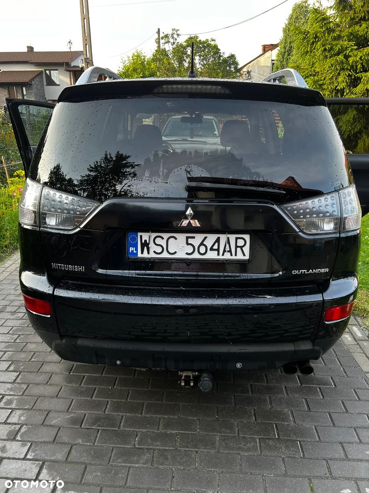 Mitsubishi Outlander - 7