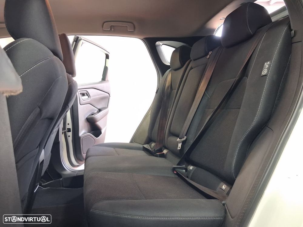 Nissan Qashqai - 14