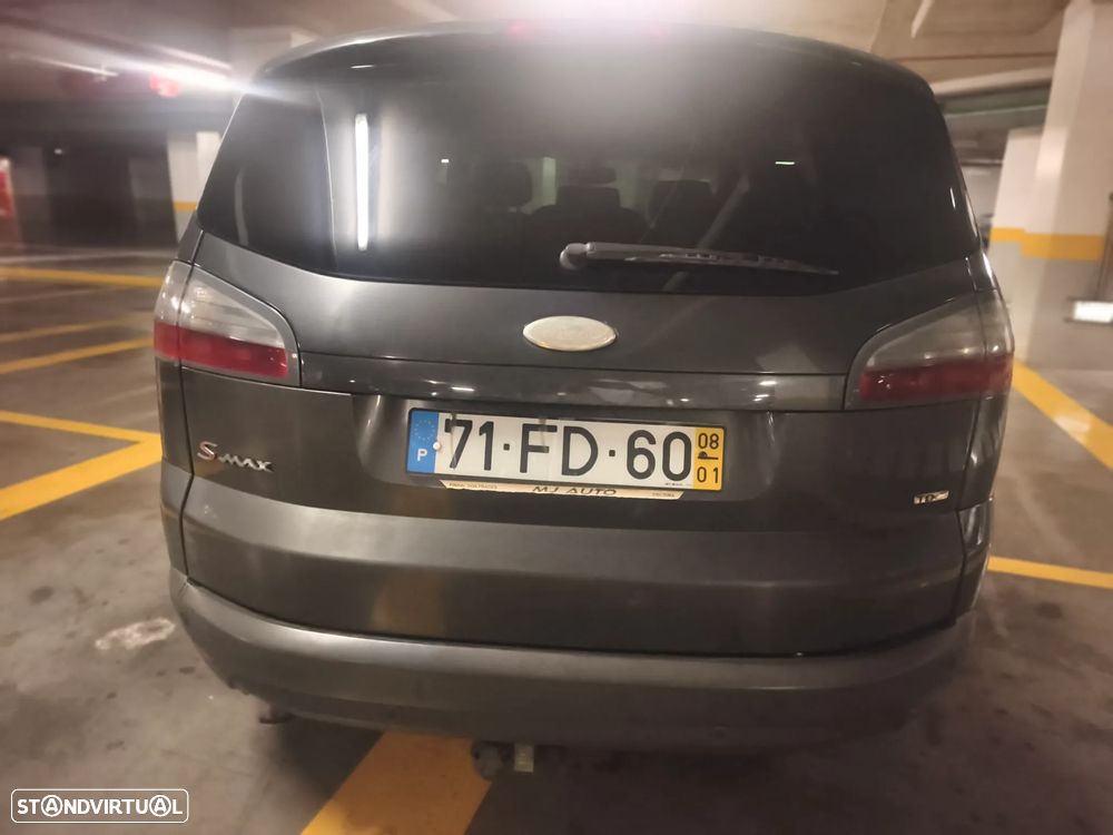 Ford S-Max 1.8 TDCi Titanium 7L - 28