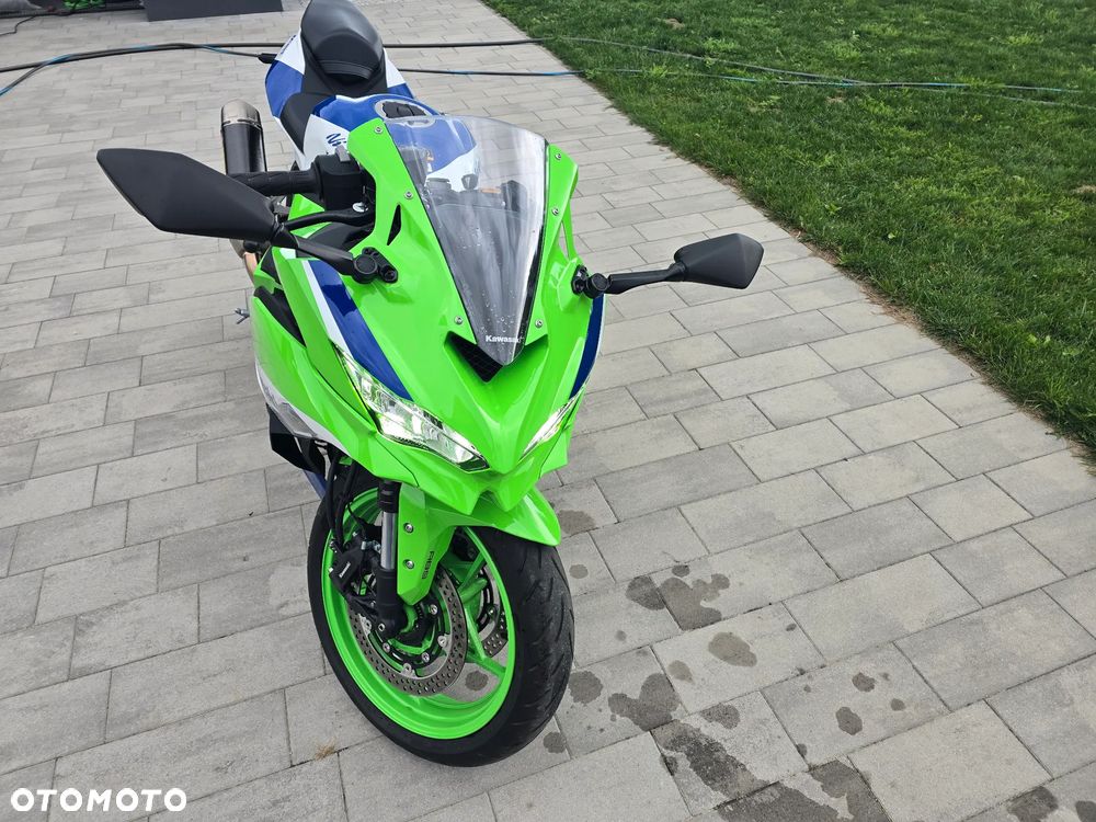 Kawasaki ZX - 2