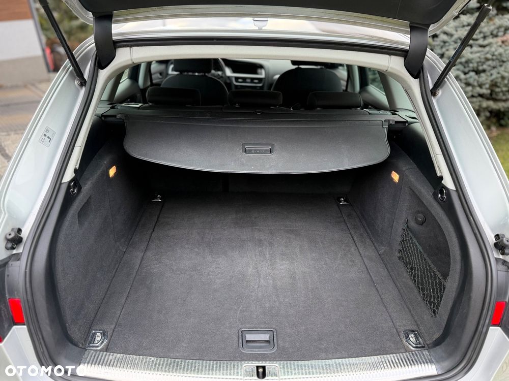 Audi A4 Avant - 15