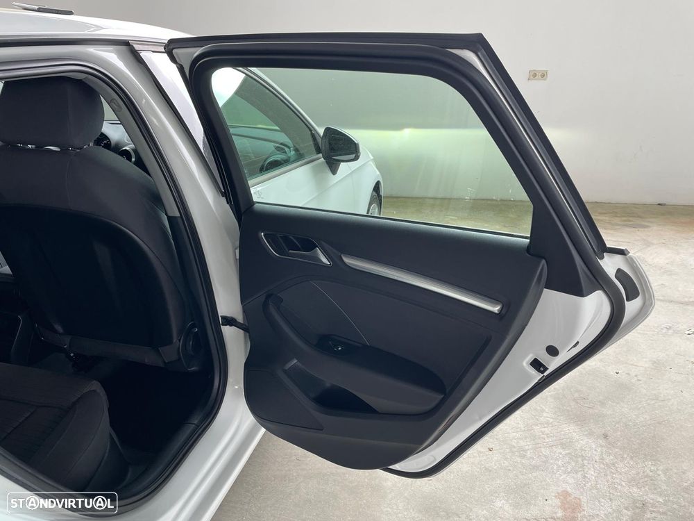 Audi A3 Sportback 1.0 TFSI sport - 29