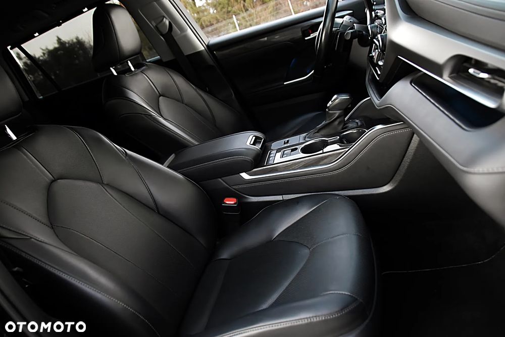 Toyota Highlander 2.5 Hybrid Prestige - 17