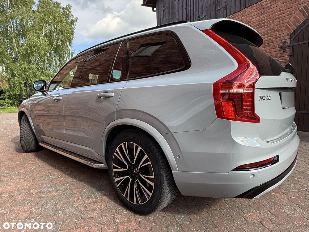 Volvo XC 90 - 4