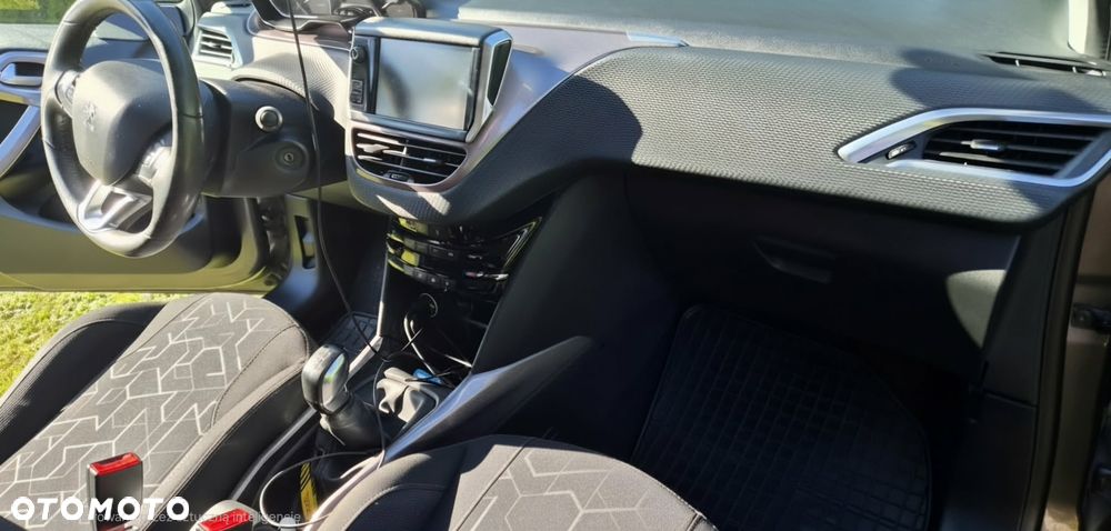 Peugeot 2008 PureTech 82 Style - 5