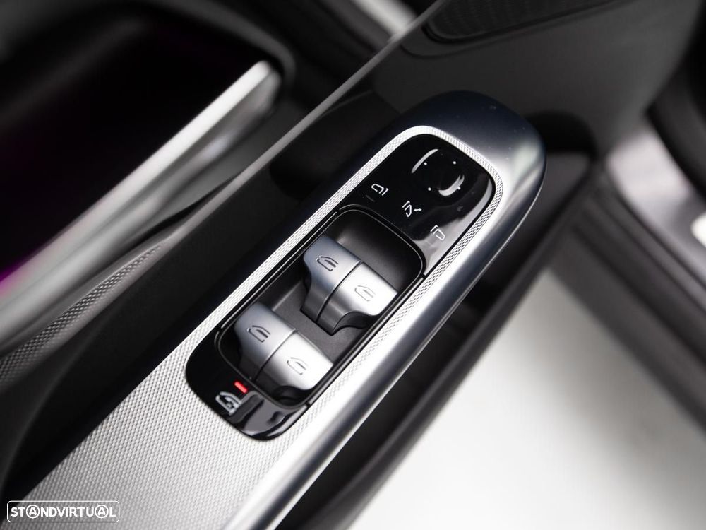 Mercedes-Benz GLC 300 d 4Matic - 18