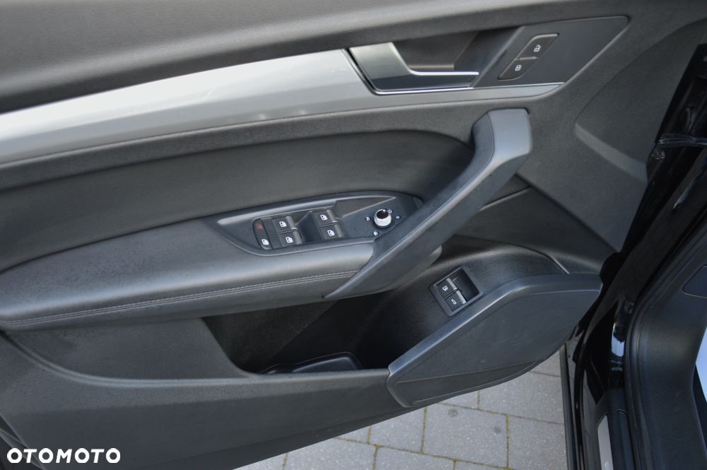 Audi Q5 2.0 TFSI Quattro Design S tronic - 33