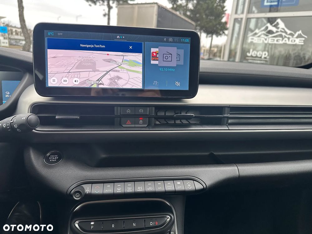 Jeep Avenger 54kWh Summit - 12