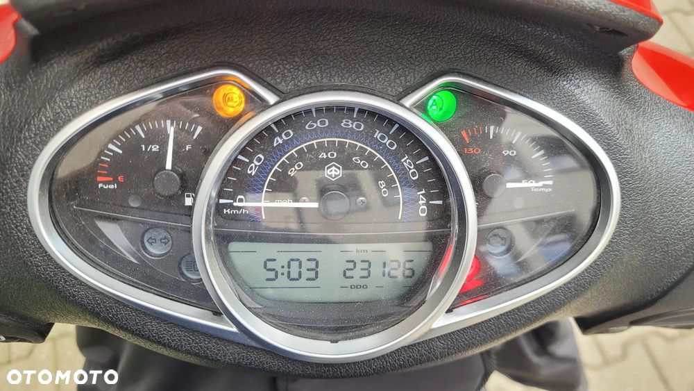 Piaggio Medley - 5