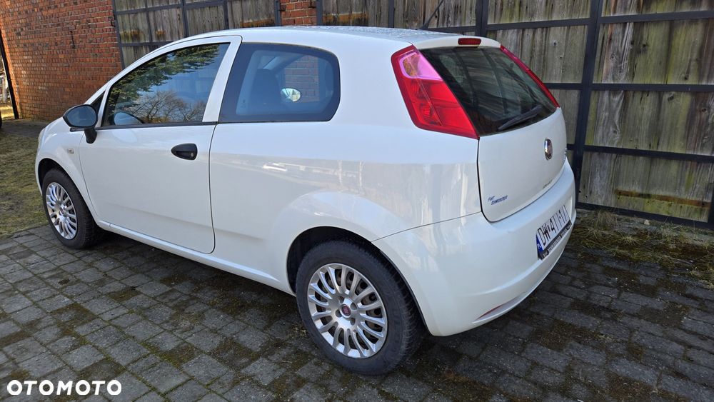 Fiat Grande Punto - 5