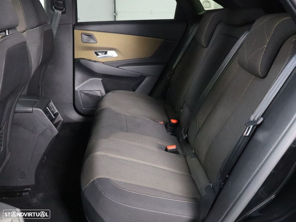 DS DS7 Crossback E-Tense Bastille+ EAT8 - 7