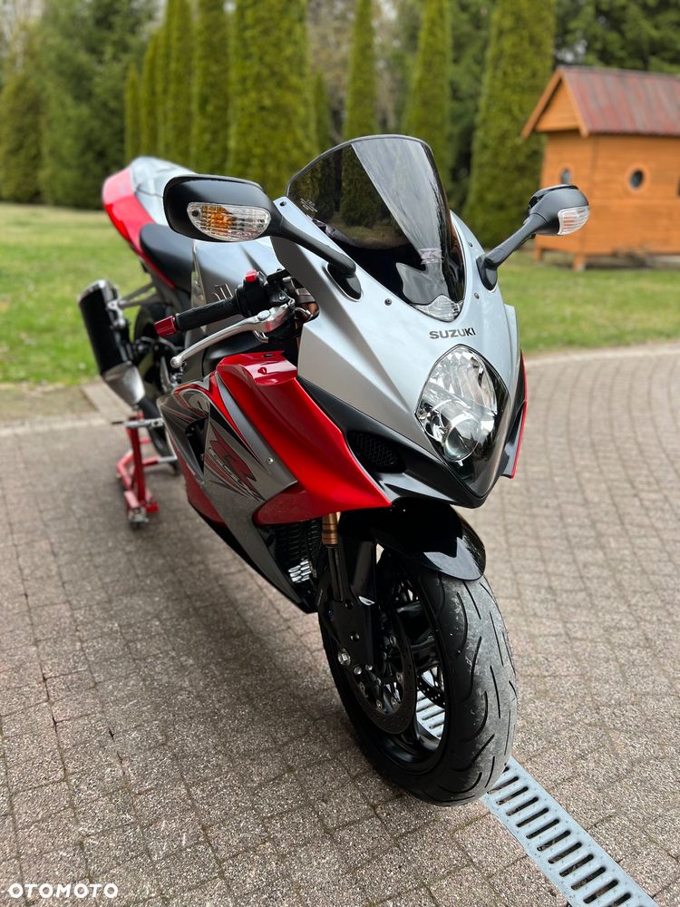 Suzuki GSX-R - 29
