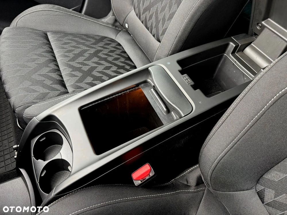 Renault Scenic - 16