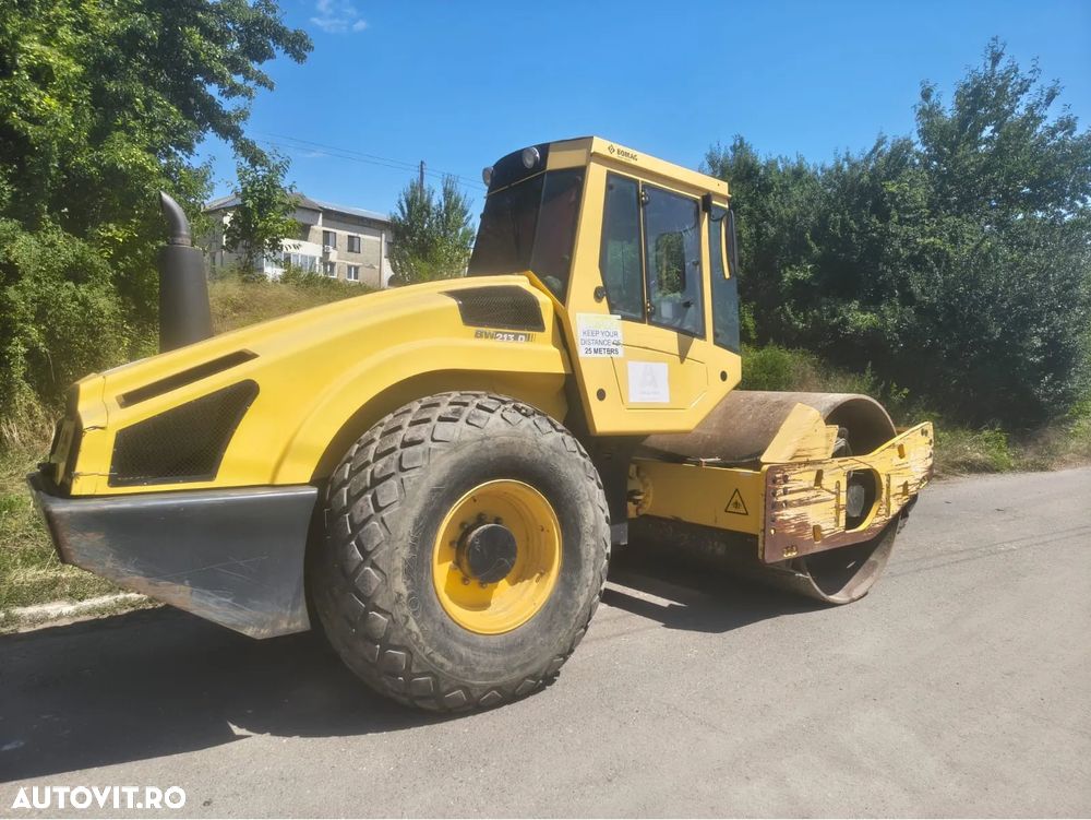 Bomag BW213D-4 - 2