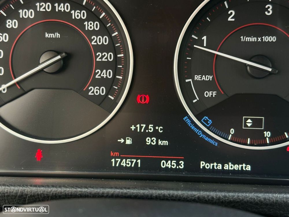 BMW 318 d Pack M - 9