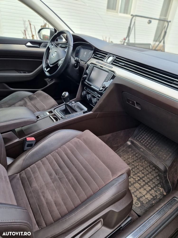 Volkswagen Passat 2.0 TDI Highline - 6