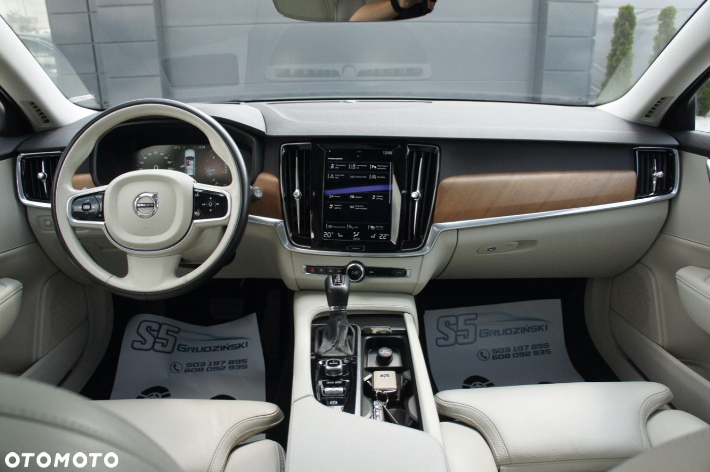 Volvo V90 Cross Country - 8