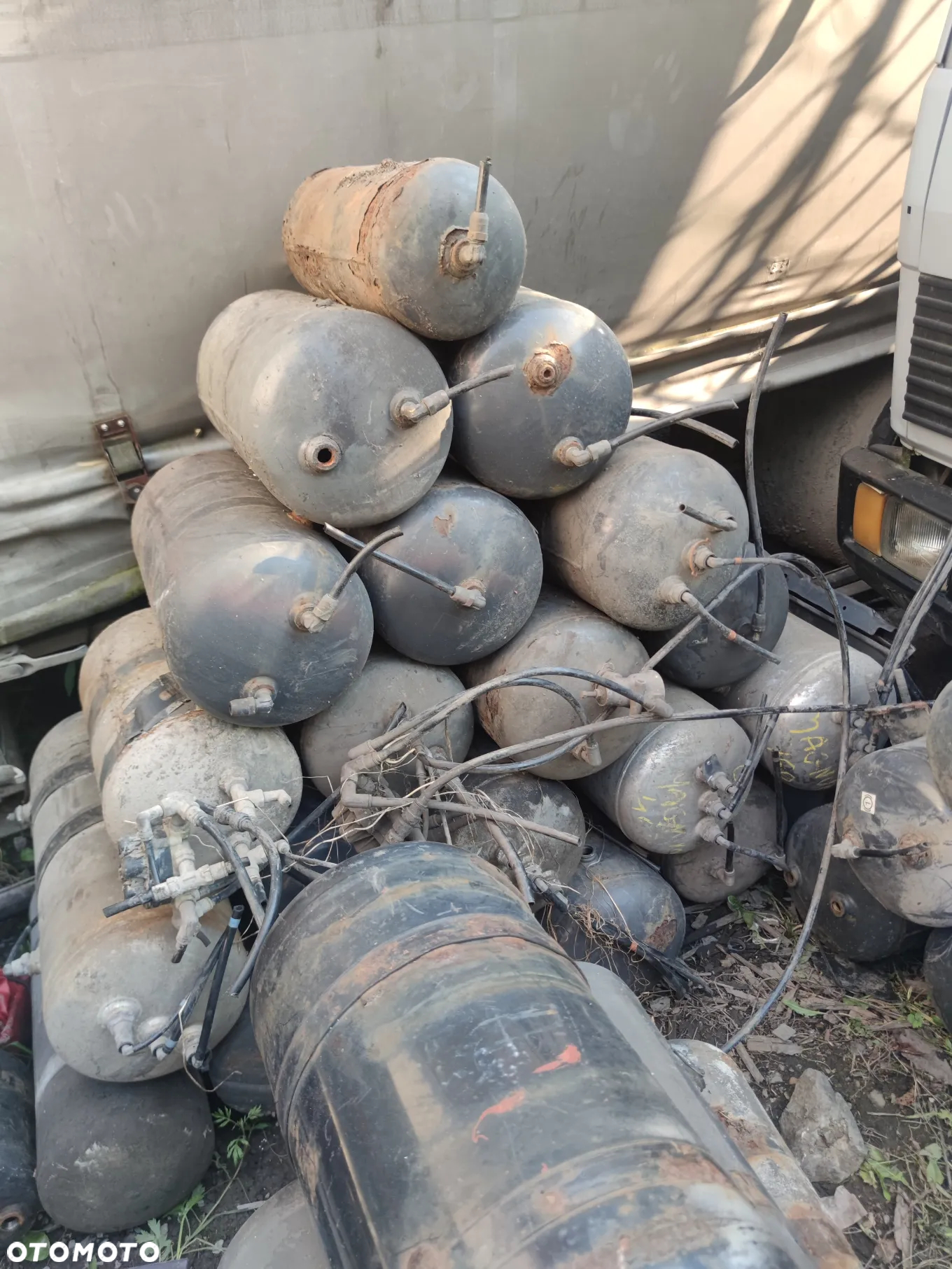 ZBIORNIKI NA POWIETRZE, BUTLE MIX SCANIA VOLVO DAF IVECO MAN RENAULT MERCEDES - 2
