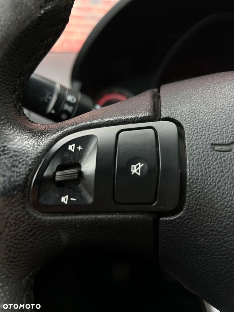 Kia Ceed - 26