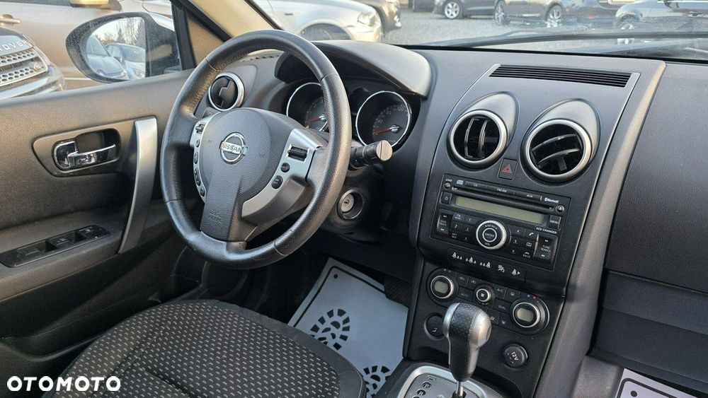 Nissan Qashqai+2 - 24