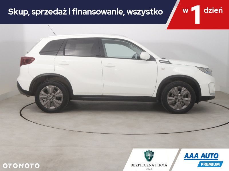 Suzuki Vitara - 8