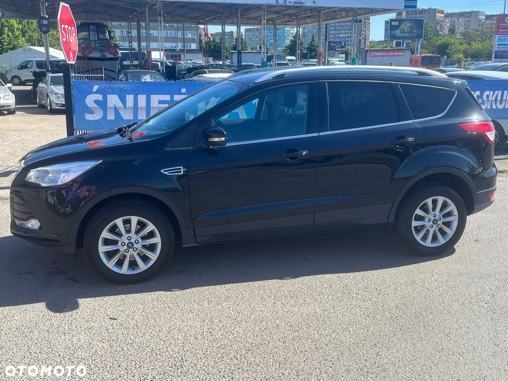 Ford Kuga 1.5 EcoBoost 2x4 Titanium - 18