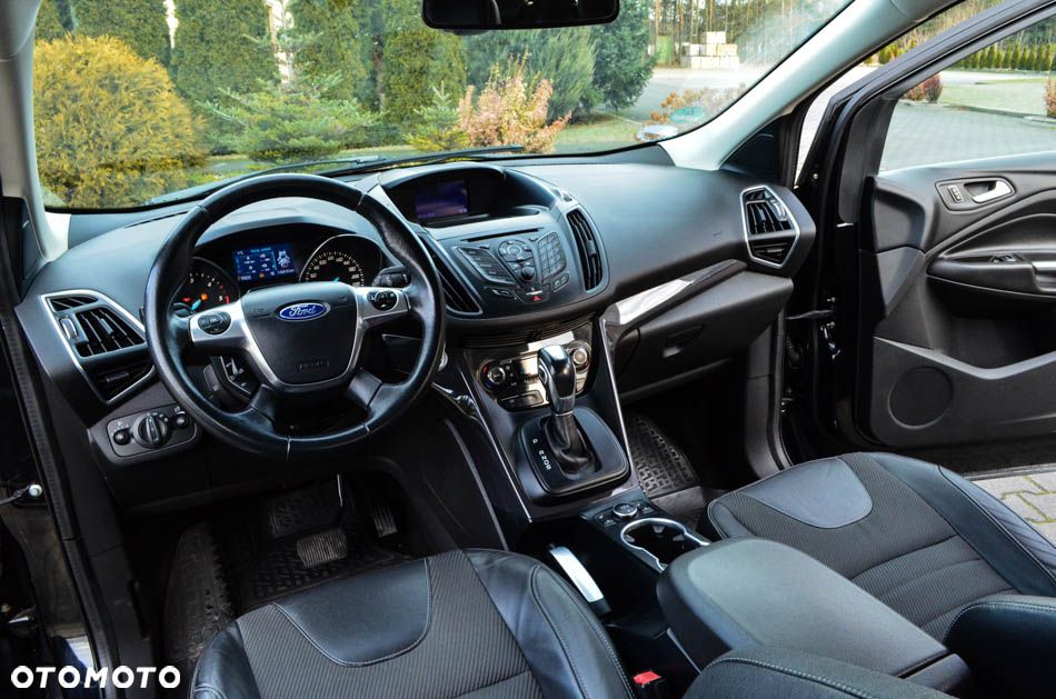 Ford Kuga 2.0 TDCi 4WD Titanium - 28