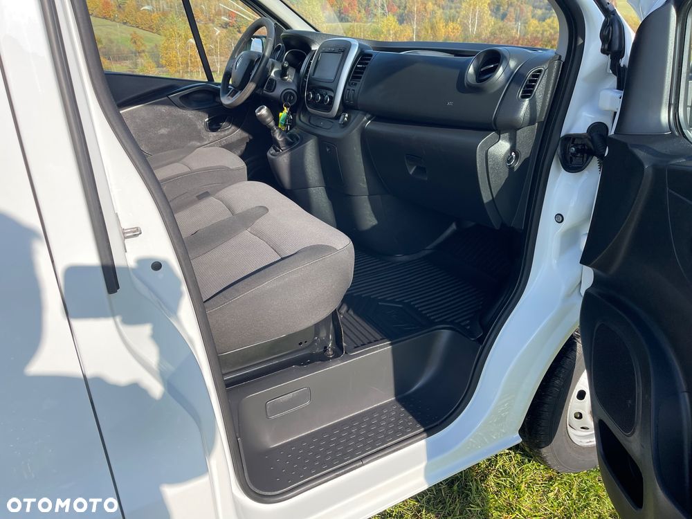Renault Trafic - 6