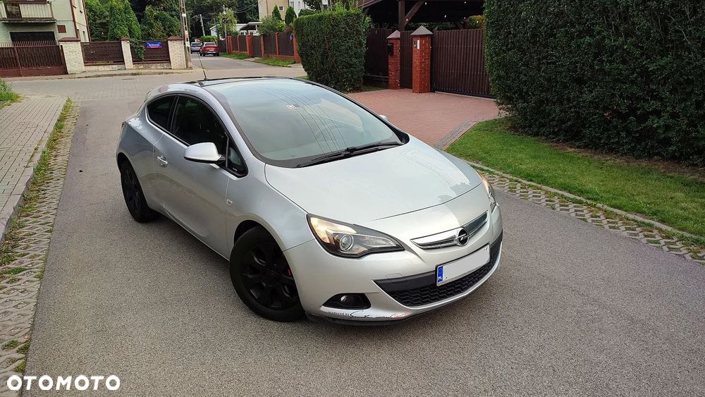 Opel Astra 1.7 CDTI DPF Sport - 1
