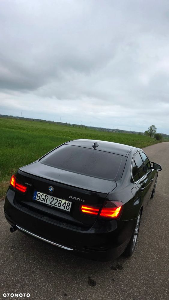 BMW Seria 3 - 18