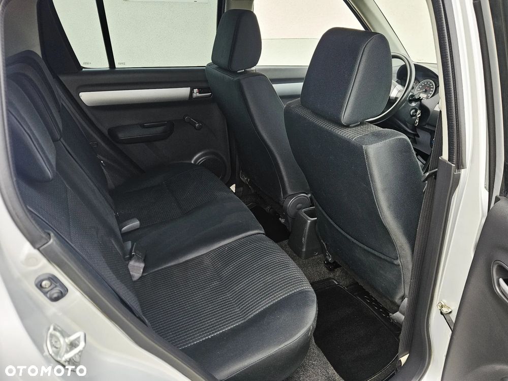 Suzuki Swift - 12