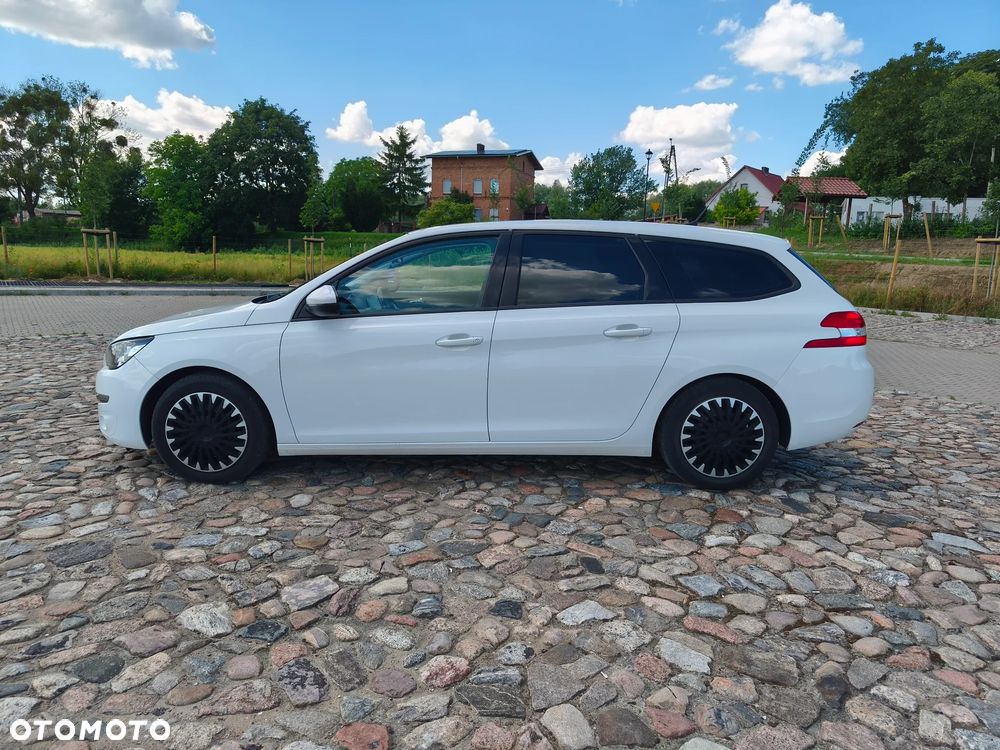 Peugeot 308 - 22