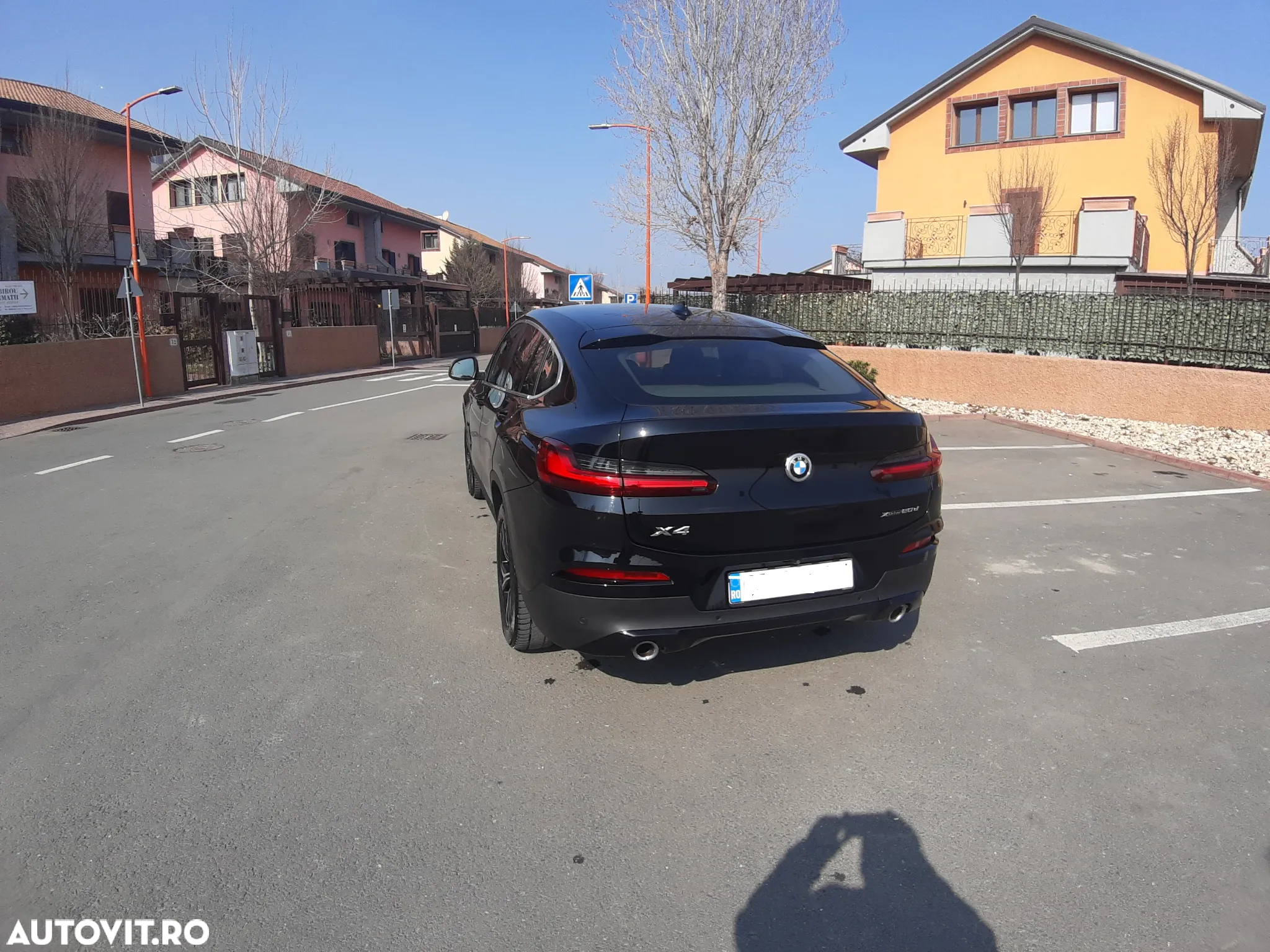 BMW X4 xDrive20d Standard - 4