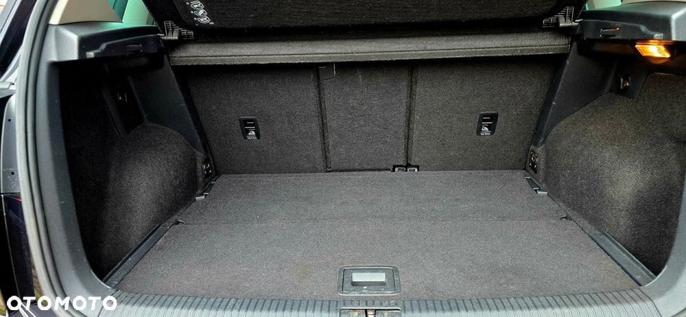 Volkswagen Golf Sportsvan SV 1.6 TDI BMT Highline - 24