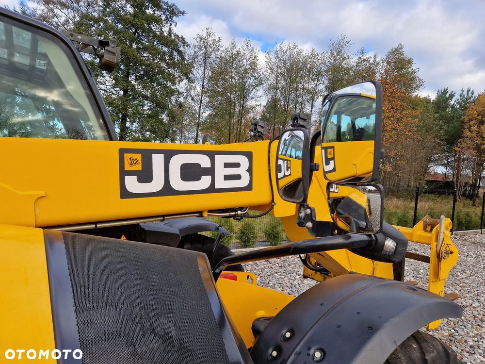JCB 531-70 AGRIPRO - 21