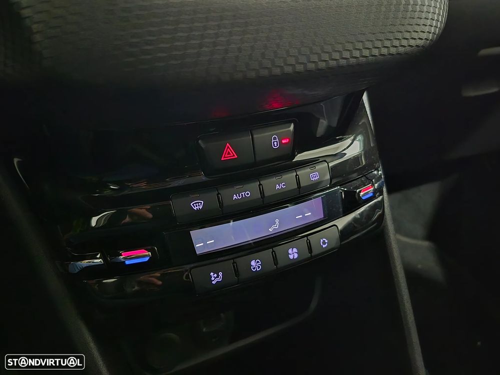 Peugeot 2008 1.6 e-HDi Allure 2-Tronic - 15