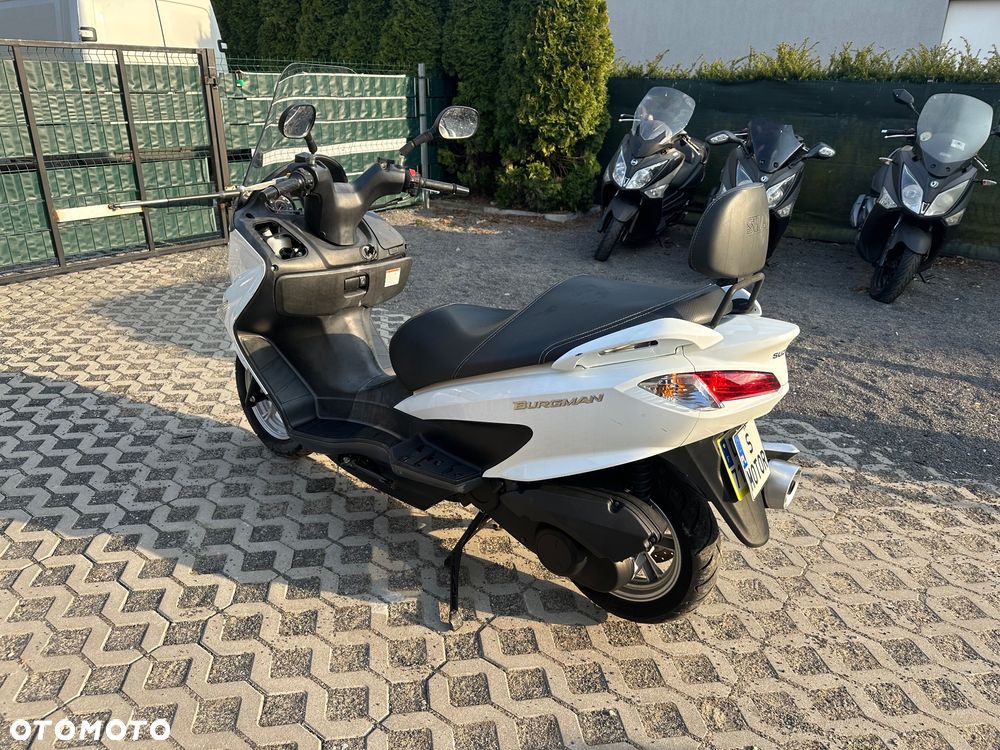 Suzuki Burgman - 5